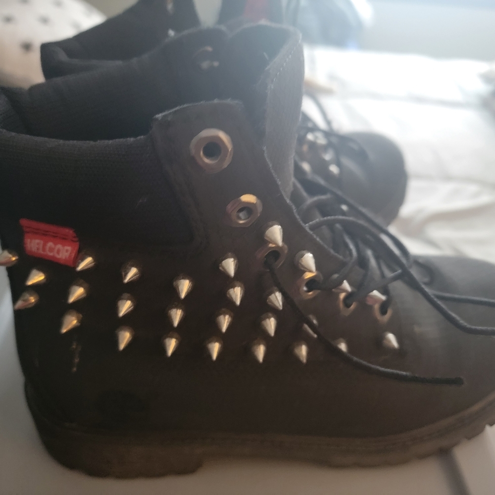 Timberland - Picture 2 of 4
